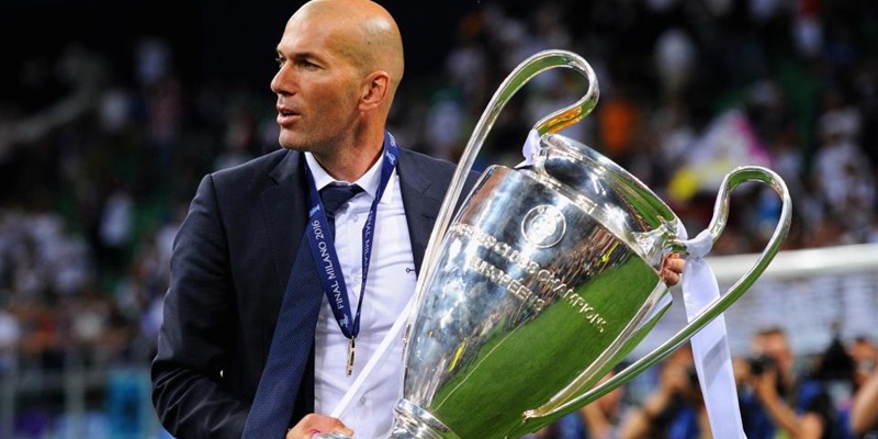 Khó có HLV nào xô đổ kỉ lục 3 chức vô địch C1 liên tiếp của Zinedine Zidane